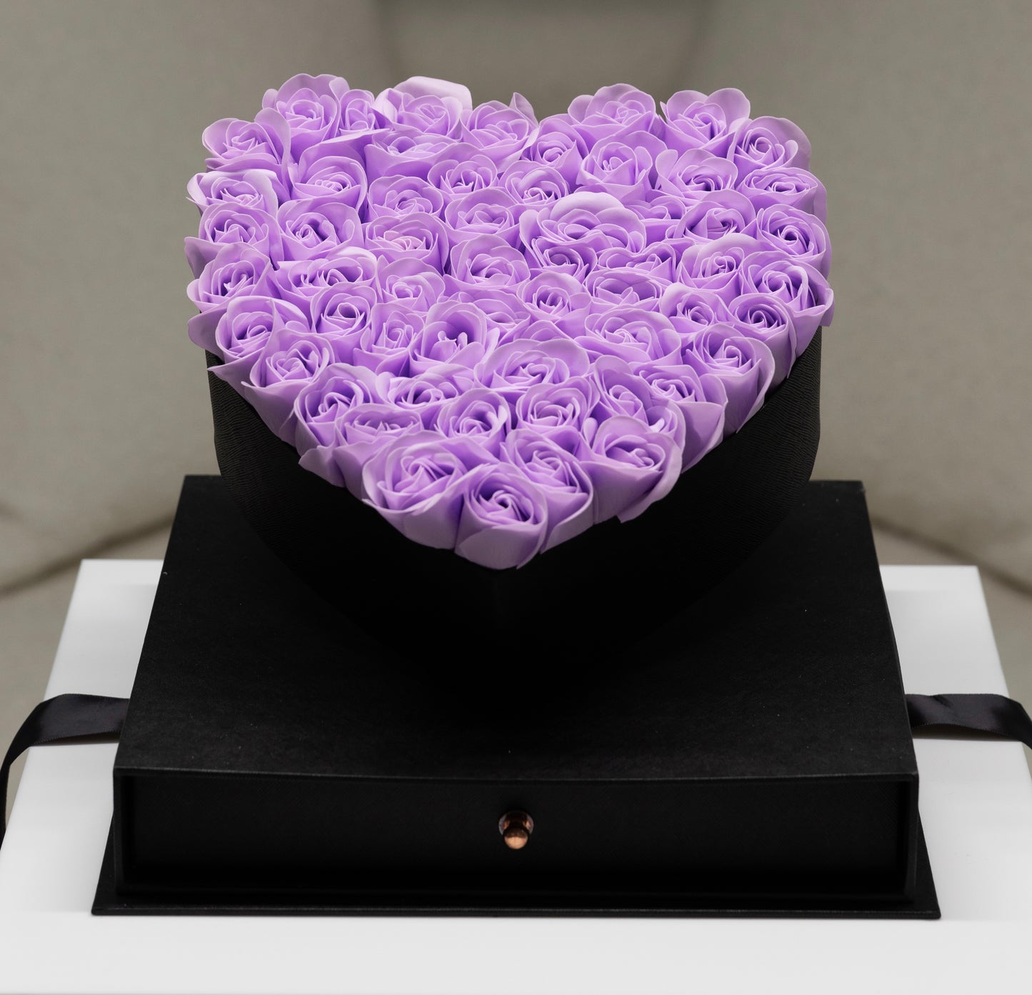 القبو 3 - أسود/أرجواني