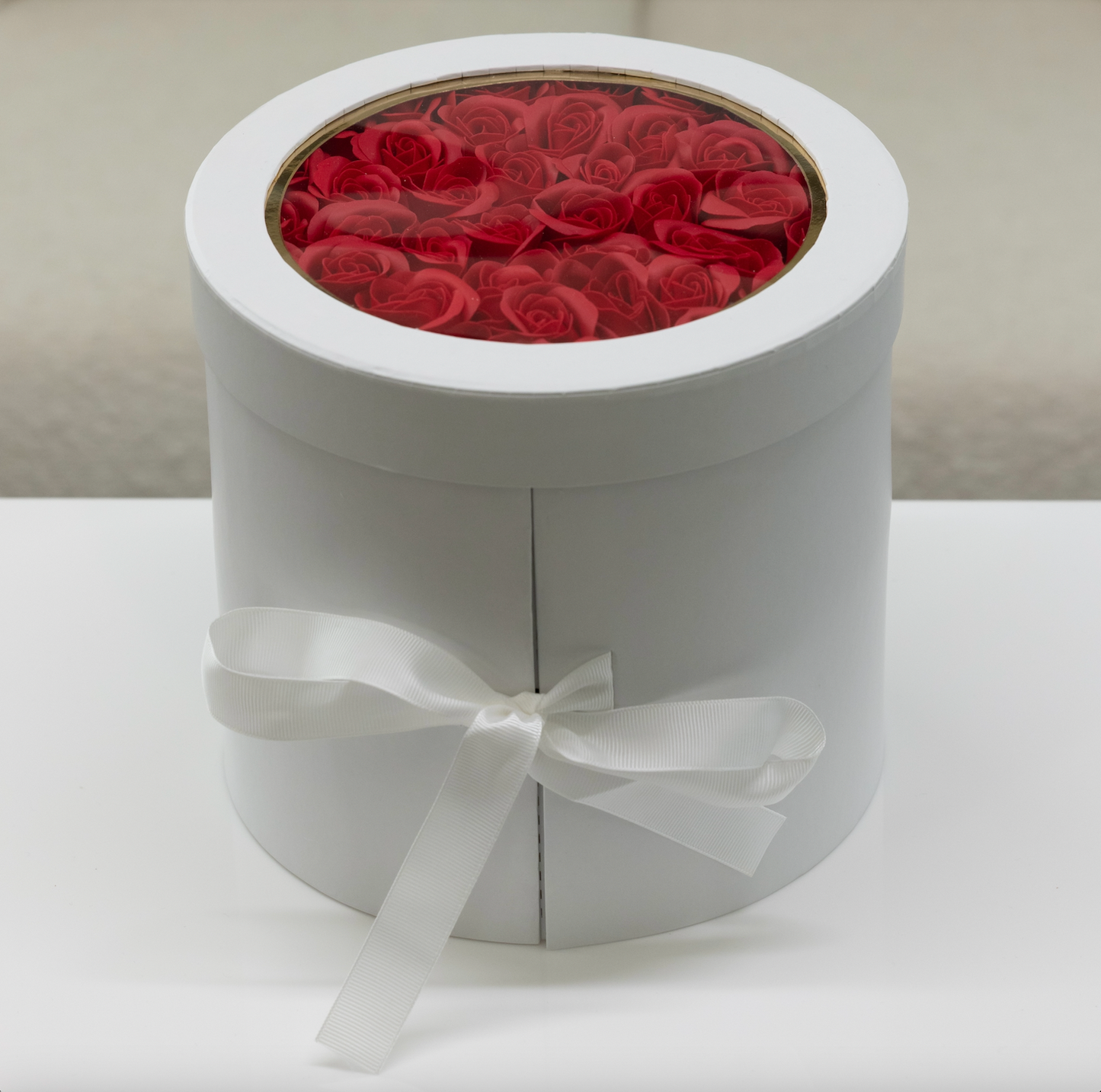 القبو 1 - أبيض/أحمر