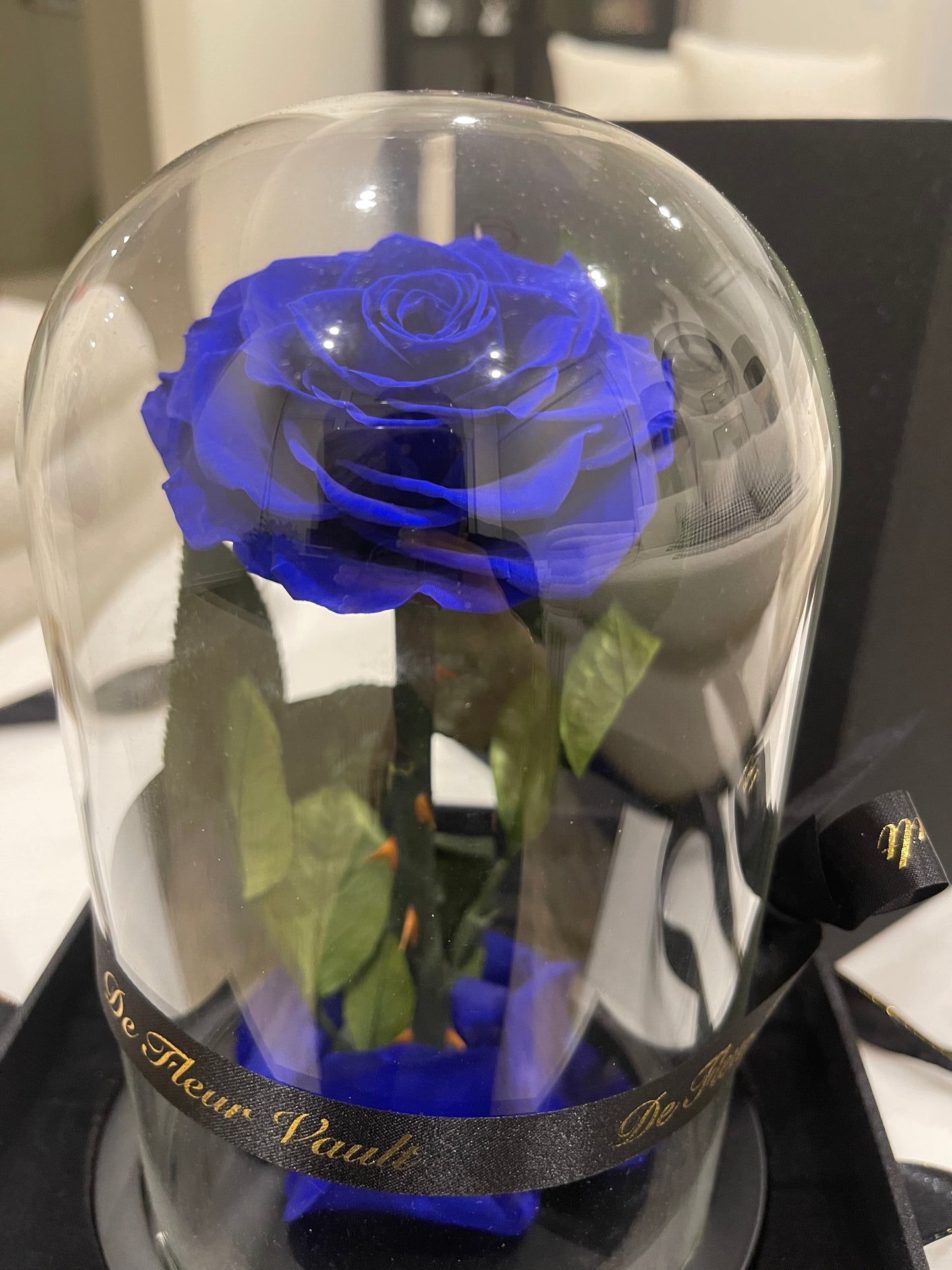 Eternal Rose Glass Dome - Sapphire Blue